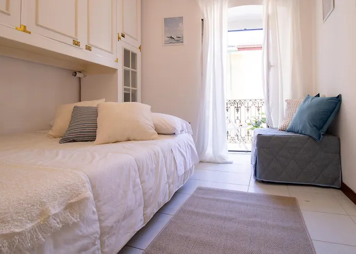Apartamento 245c - Casa Johanna, Centro Storico, 140metri Dalla Baia Del Silenzio Patrimonio Unesco E Mare