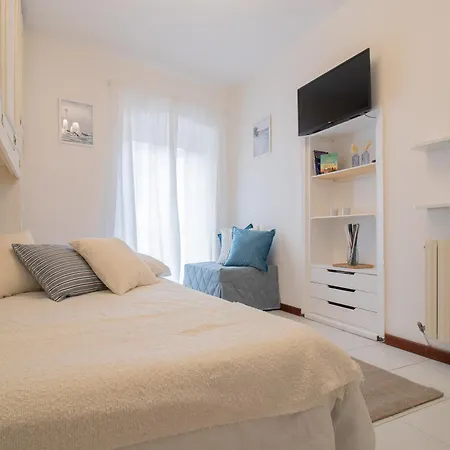 Apartment 245c - Casa Johanna, Centro Storico, 140metri Dalla Baia Del Silenzio Patrimonio Unesco E Mare *