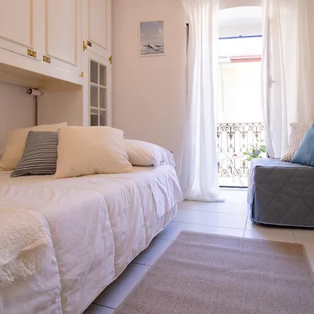 Apartment 245c - Casa Johanna, Centro Storico, 140metri Dalla Baia Del Silenzio Patrimonio Unesco E Mare